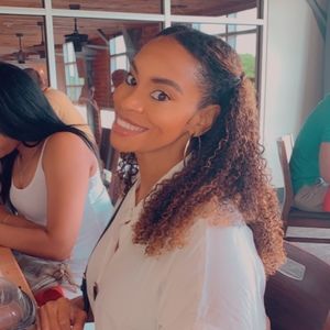 Meet your Posher, Shanell